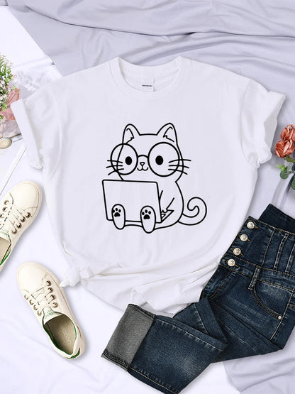 Cat Study T-Shirt