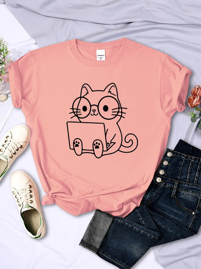 Cat Study T-Shirt